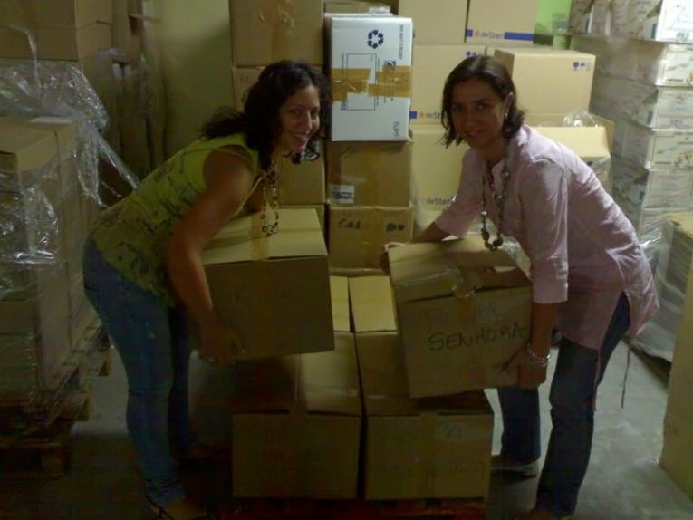 File:Volunteers with donations.jpg